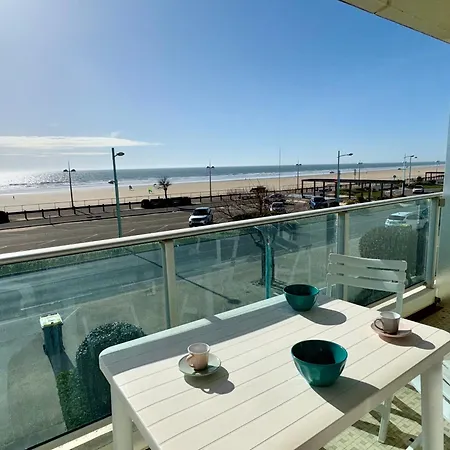 Apartment Renove 1 Avec Balcon Et Parking Prive A - Fr-1-323-413 *